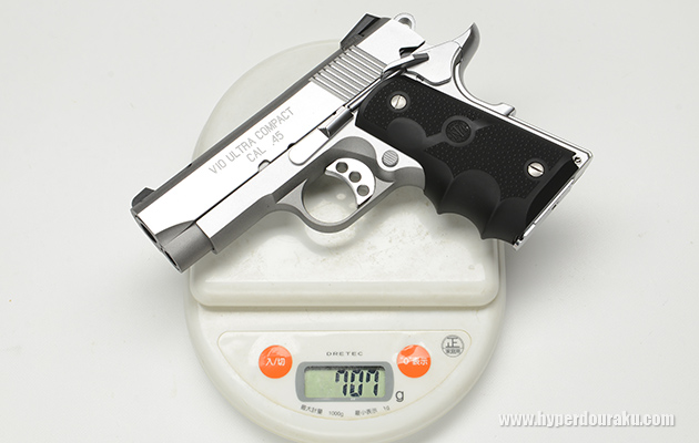 実測重量はは707g