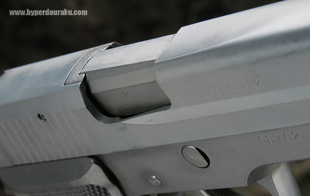 エジェクションポート