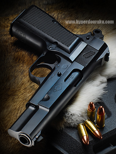 ブローニング ハイパワーM1935 右側面