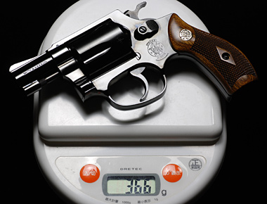 木製グリップ付で366g