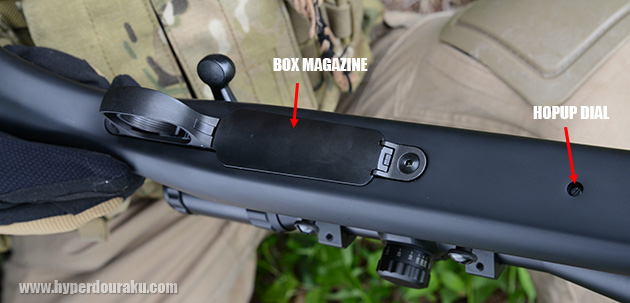 マガジンの位置