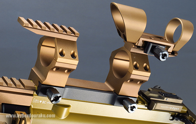 マウントは付属