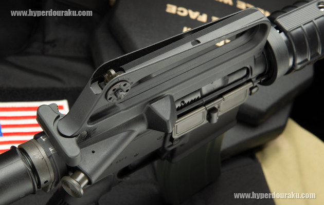 キャリングハンドル