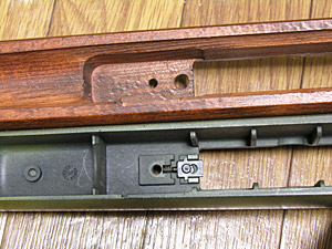 マガジンキャッチ