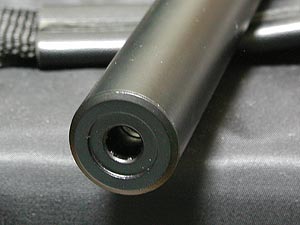 マズルはねじ込み式