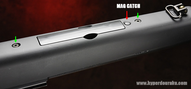 スリングスイベルも標準装備