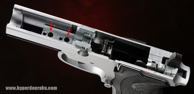 マウントレール固定ネジ