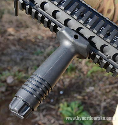 バーティカルフォアグリップ