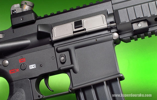 マガジンハウジング