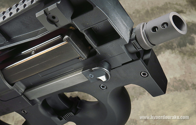 コッキングハンドル