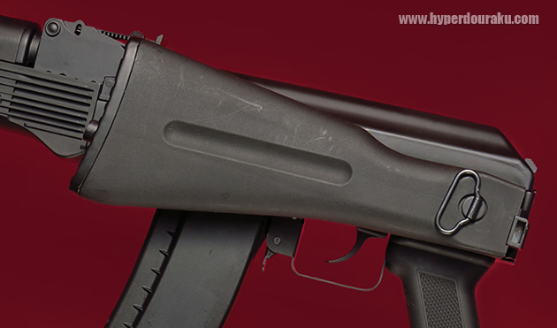 ストックを折り畳めば