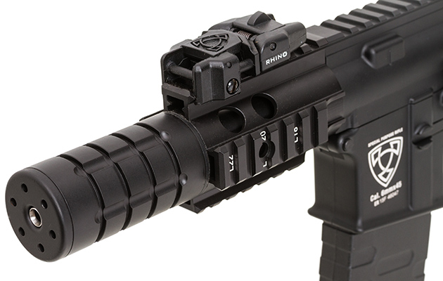 わずか3.3インチのレールハンドガード