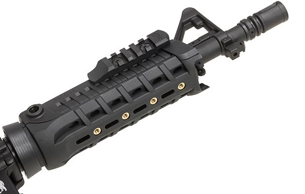 ナイロンファイバー製