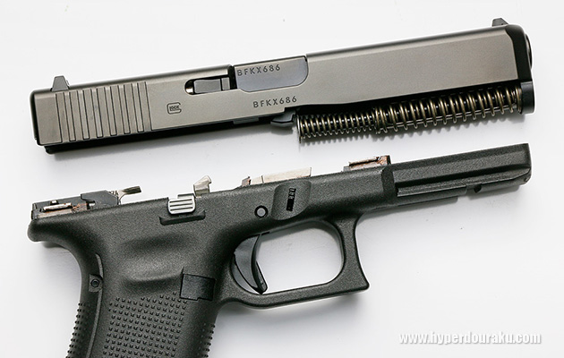 スライドを外す手順は従来通り