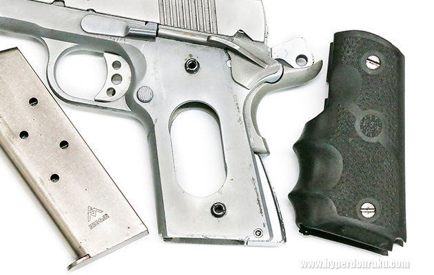 フレームはアルミ合金製