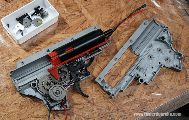 メカボックスが開いた