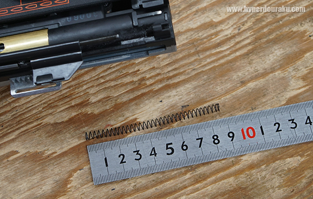 スプリングの長さ