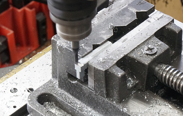 シリンダー・リリースレバー