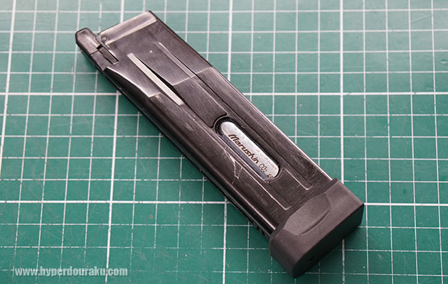 マガジンにボンベを内蔵