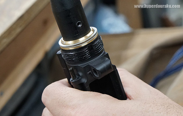 付属のワッシャーを2枚