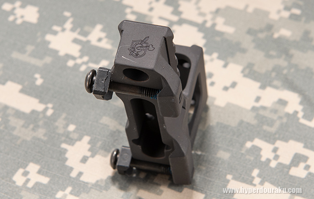 ナイツロゴの刻印