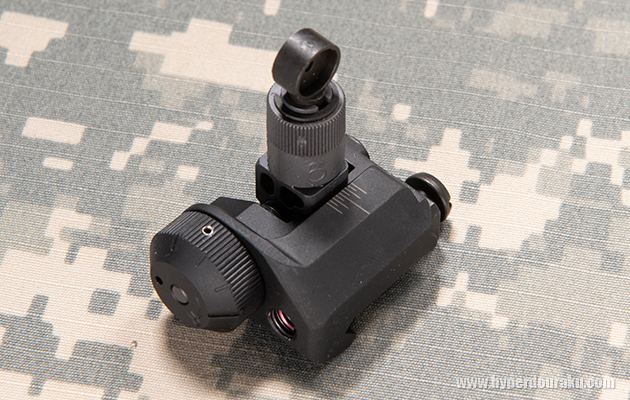 左右のウインデージ調整