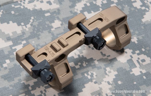 クランプマウント