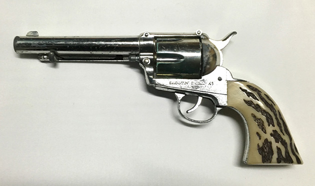 マテル製のシューティング・シェル45