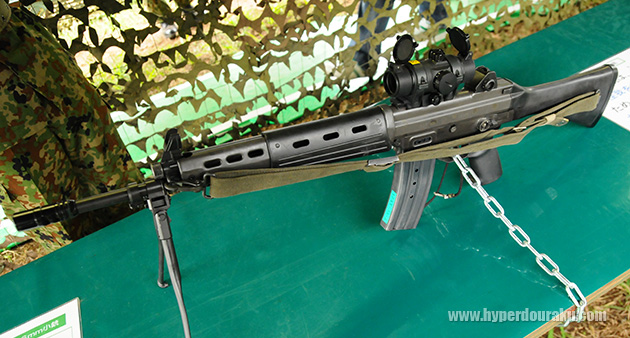 ドットサイトを搭載