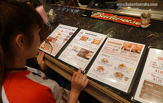 ハンバーガーを注文