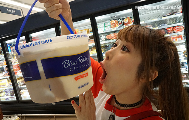 アイスクリームだって巨大