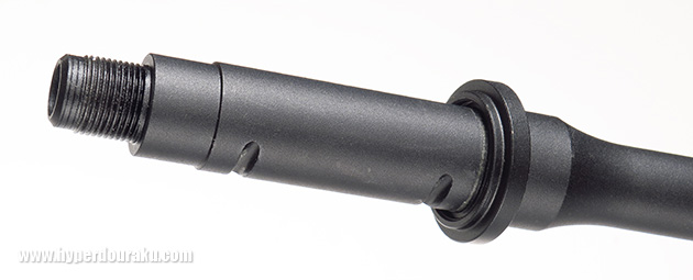 アウターバレルの基部まで入りません