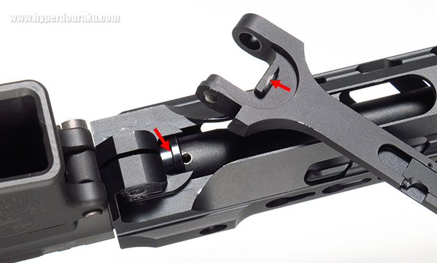 下面が別パーツ