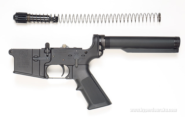 バッファーとリコイルスプリングを取り出し