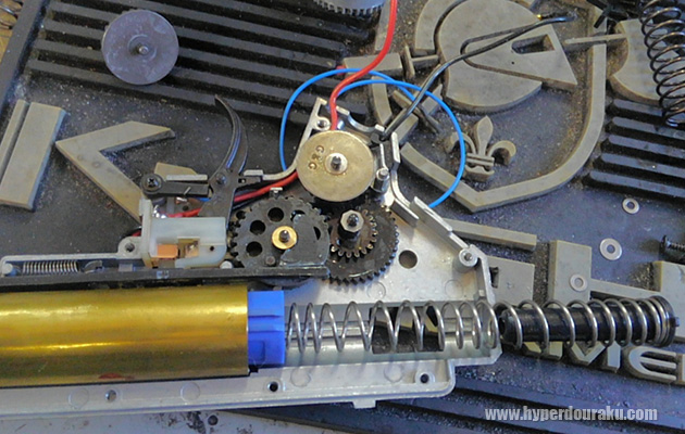 スチール製の強化ギア