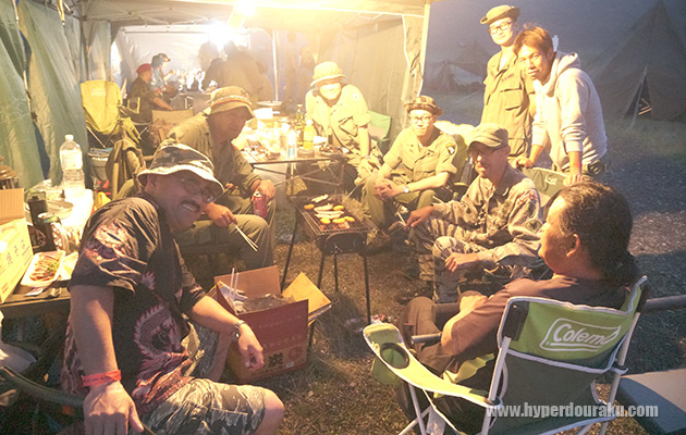 みんなでワイワイ