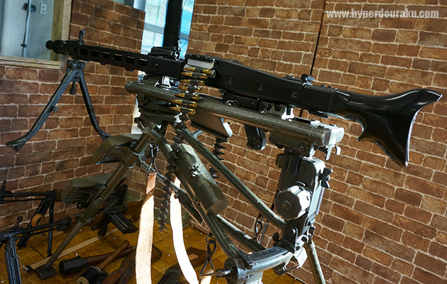 ショウエイのMG42電動ガン