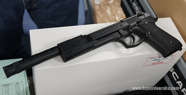 映画レオンのあの銃