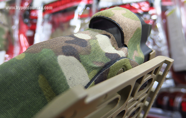 ホルスターの形状がループ状