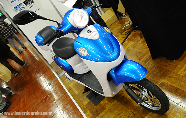 電動スクーター