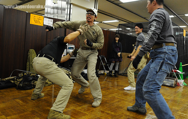 トモ長谷川氏の護身術講座　ストリート・サバイバル・テクニック