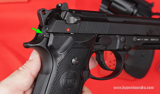 セミオートとフルオートを切り替え