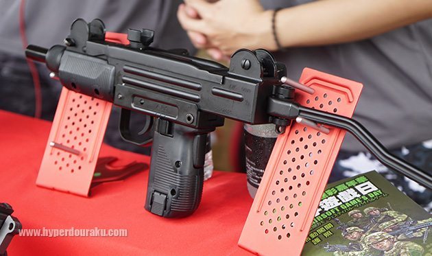 ミニUZIはWAのベース