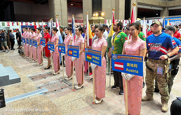 世界26ヵ国から34チーム