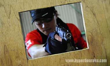 片手で撃つシューター