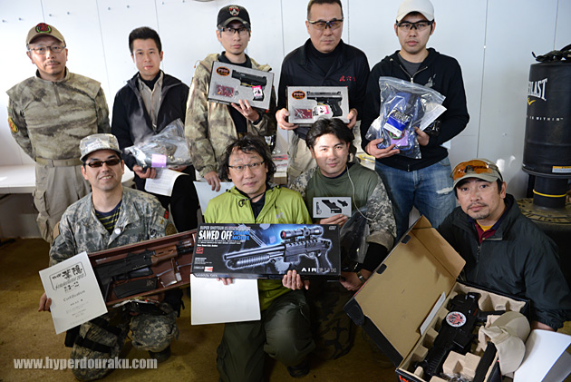 商品を授与された参加者