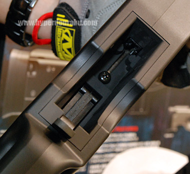 マガジンを抜いたところ