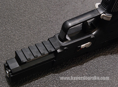 アンダーマウントレール