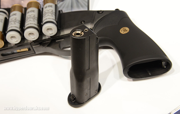 カートリッジ式のガスタンク