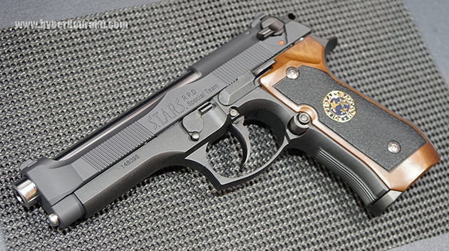 近日発売予定で価格は19,800円。